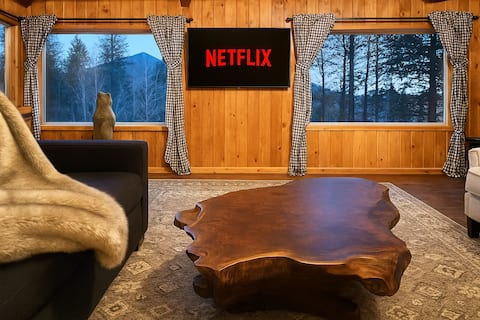 Popular Airbnb listing: Log cabin with mountain views & hot tub near RMNP in Boulder County
