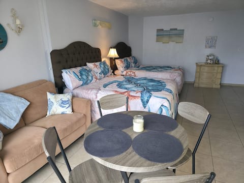Top performing Airbnb: *Newly Remodeled Resort-Condo-Sea Turtle Theme in Daytona Beach