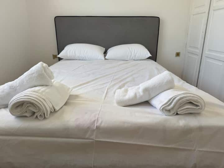 غرفة النوم 1