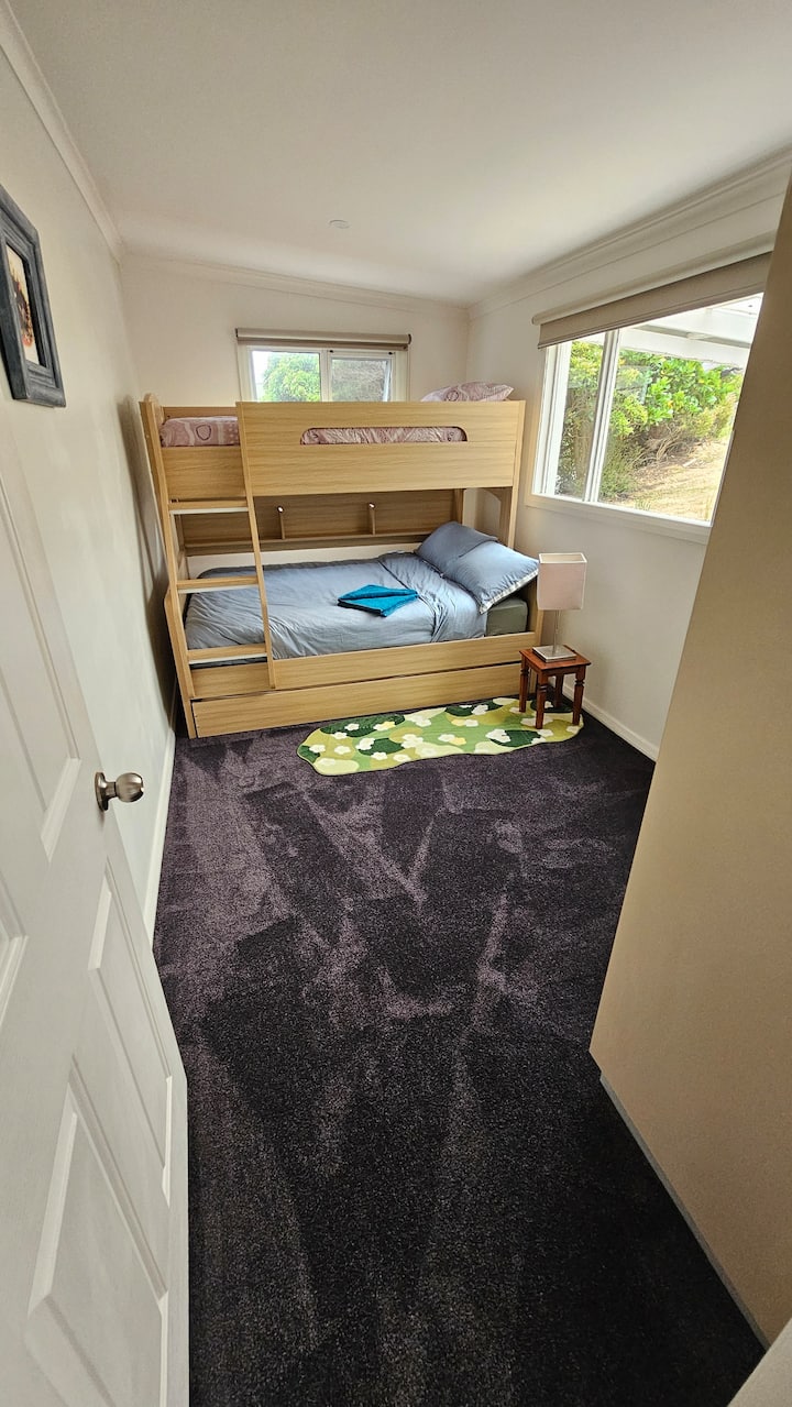 საძინებელი 3