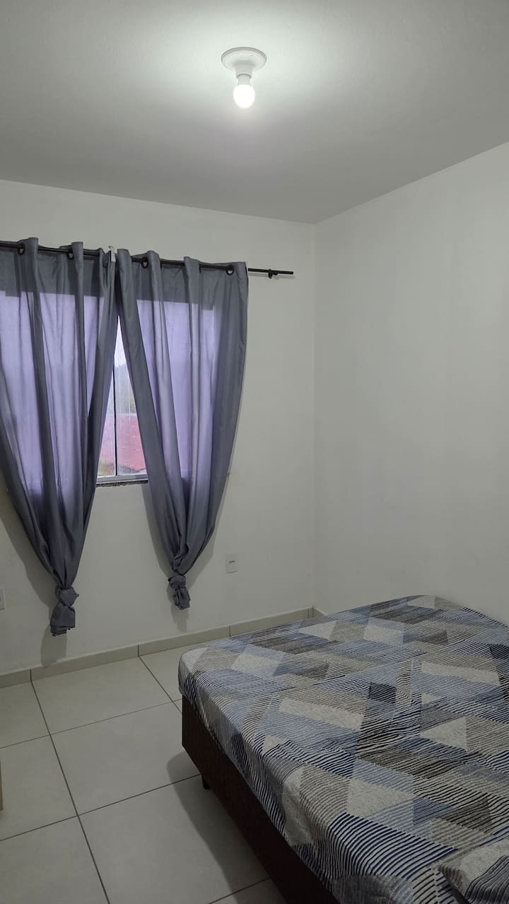 bračni krevet (širine 125-149 cm