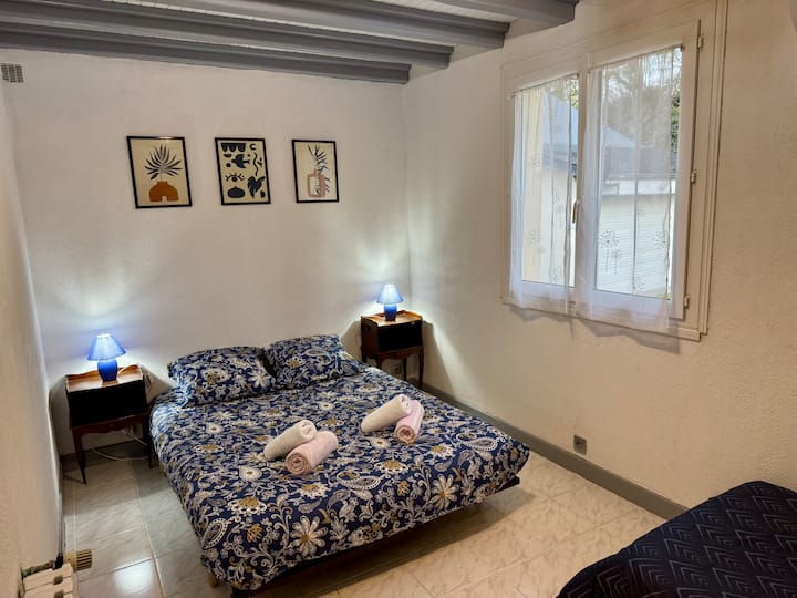 საძინებელი 1