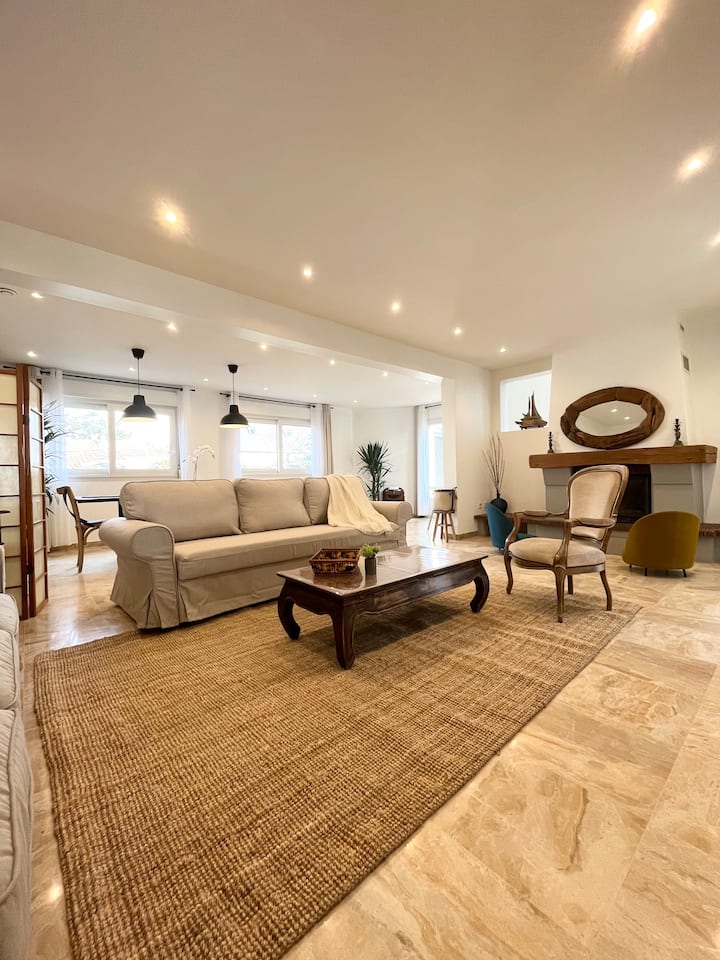 Villa Proche Paris/climat/bbq/4parking/2sdb - Rungis