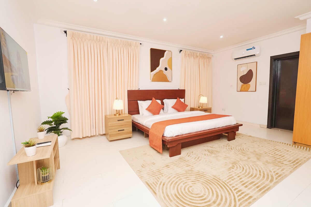 საძინებელი 1