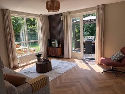 Popular Airbnb listing: Private wellness home with sauna & hot tub in Ewijk