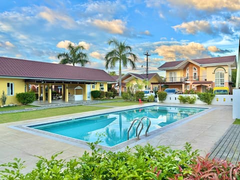 Maui's Haven KING BED, Pool, Near Airport, 2xCR
