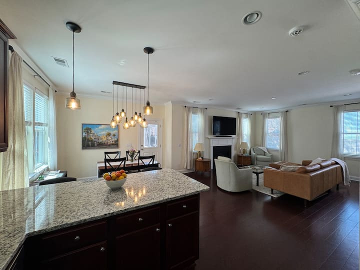 Cozy Family 3br House By Park, Pool & Park Circle - Charleston, SC