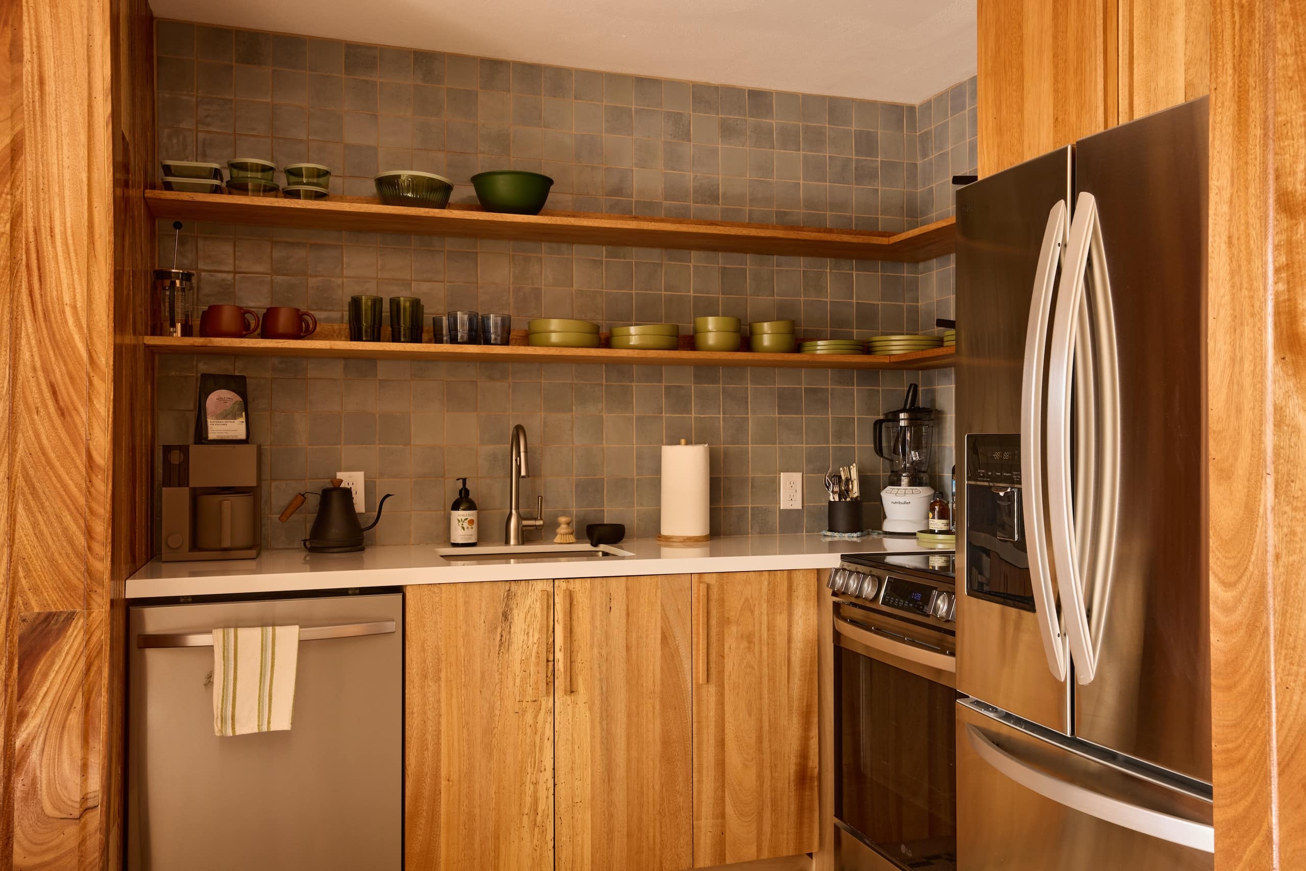 Condo in Kahuku · ★4.98 · Studio · 2 beds · 1 private bath - Image 5