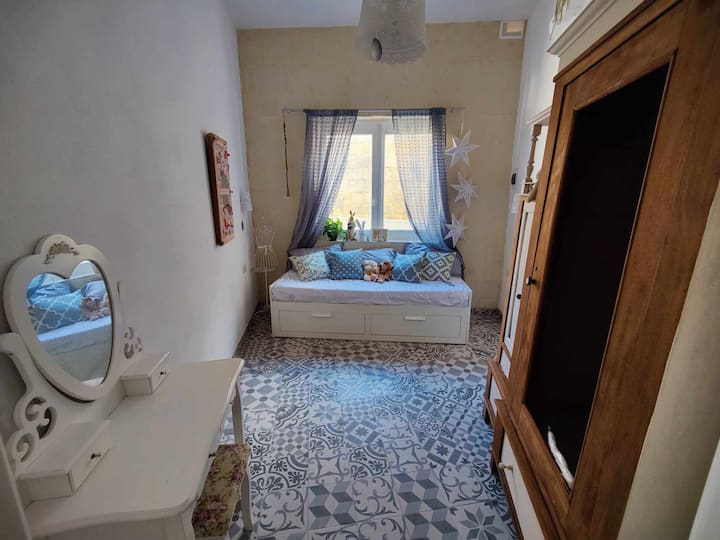 საძინებელი 3