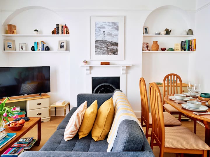 Finest Retreats - Centre View - Sidmouth