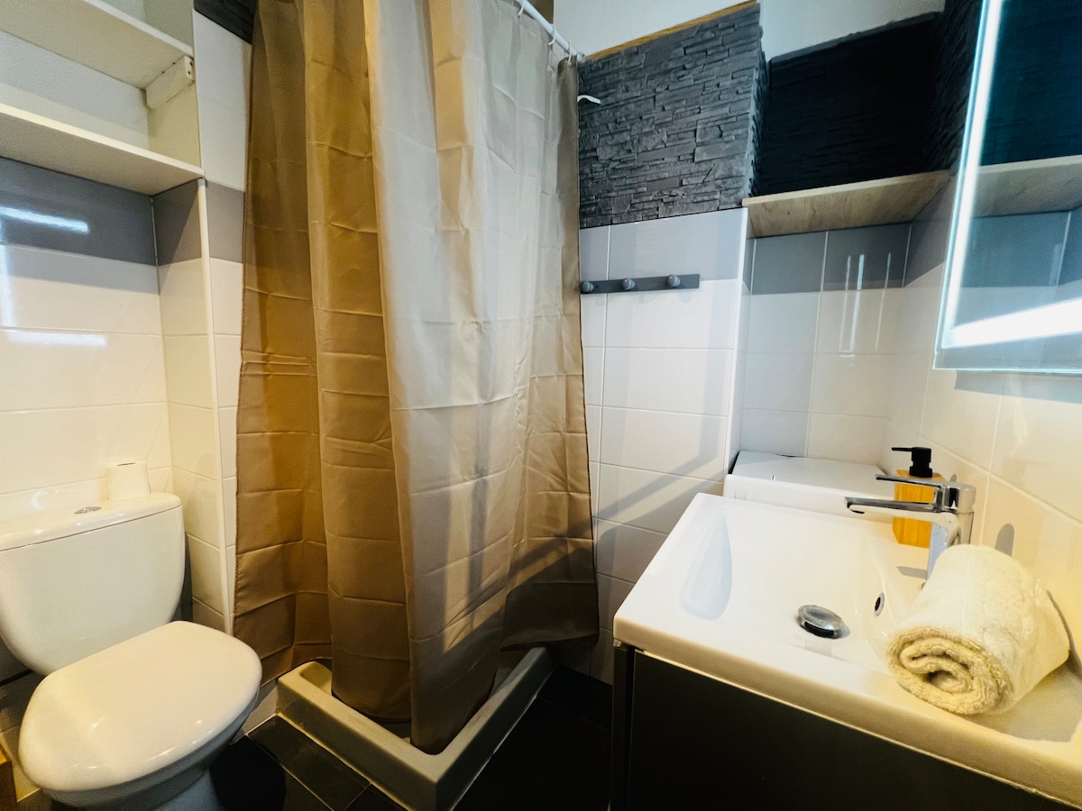 Erfolgreiche Airbnb-Immobilie: Golden Beach Studio Cannes in Provence Alpes Côte D'azur