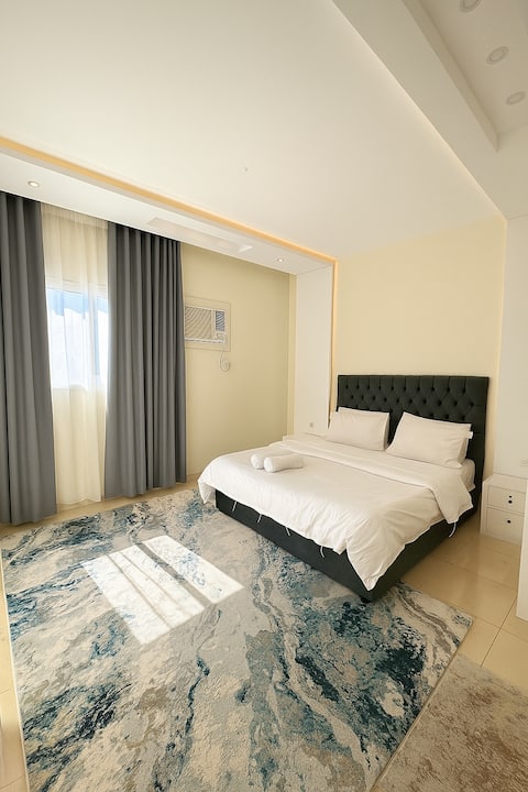 3 bedroom apartment 7 minutes to the campus | Guest apartments