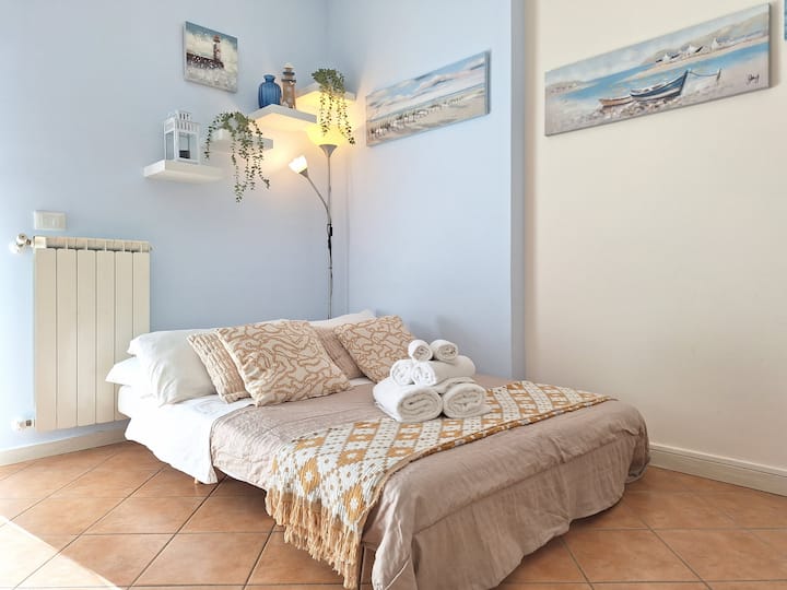 "Sky&sand" - Seafront + Parking [15' From Airport] - Fiumicino