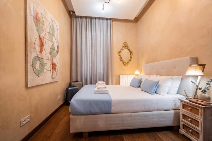 Nice 6 Bedroom Group Flat Near Plaza Catalunya 12 - Barcelona