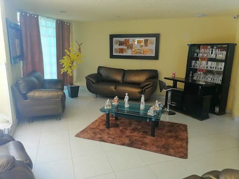 2 Bedrooms in Texcoco with Ample Parking