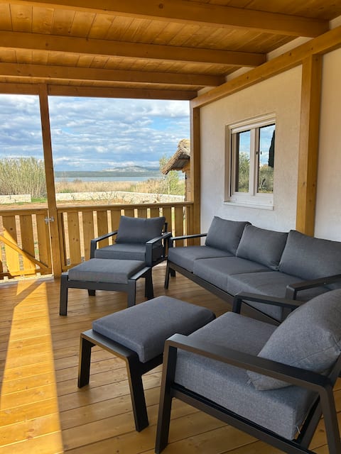 Nature & Lake View Grean Oasis