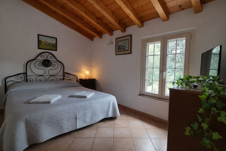 Dhomë gjumi 2