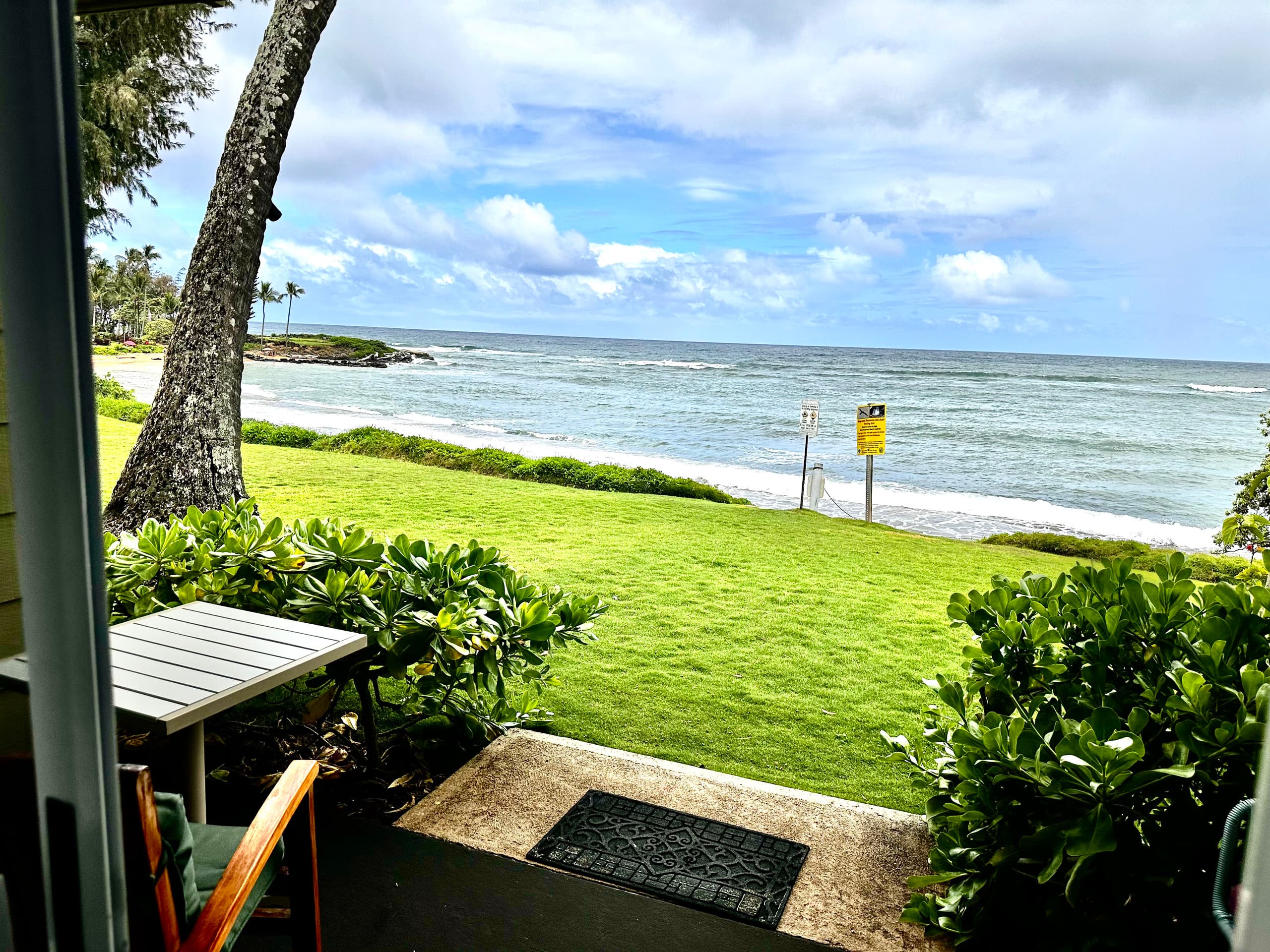 Beach Front paradise  KS unit 6 - Photo 1