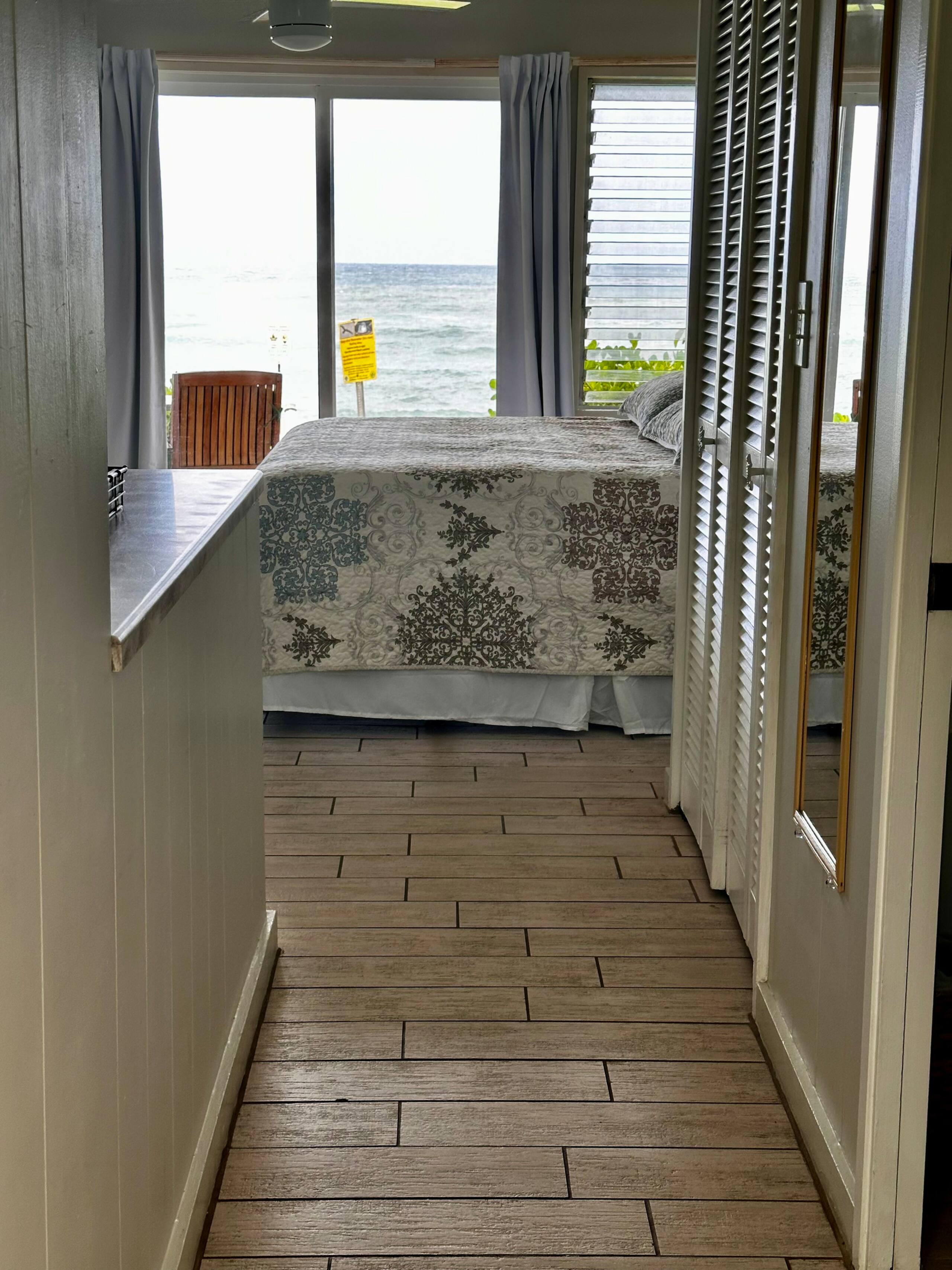 Beach Front paradise  KS unit 6 - Photo 21