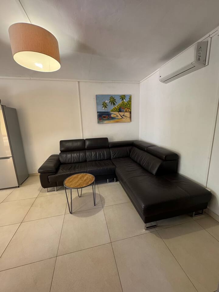 Villa Mahé : Piscine Et Vue Mer 
8 Personnes Maxi - Saint-Gilles, Réunion