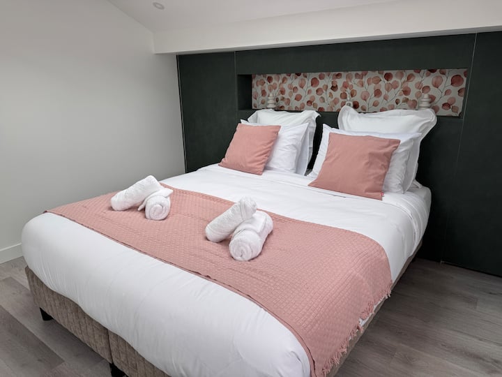 საძინებელი 1