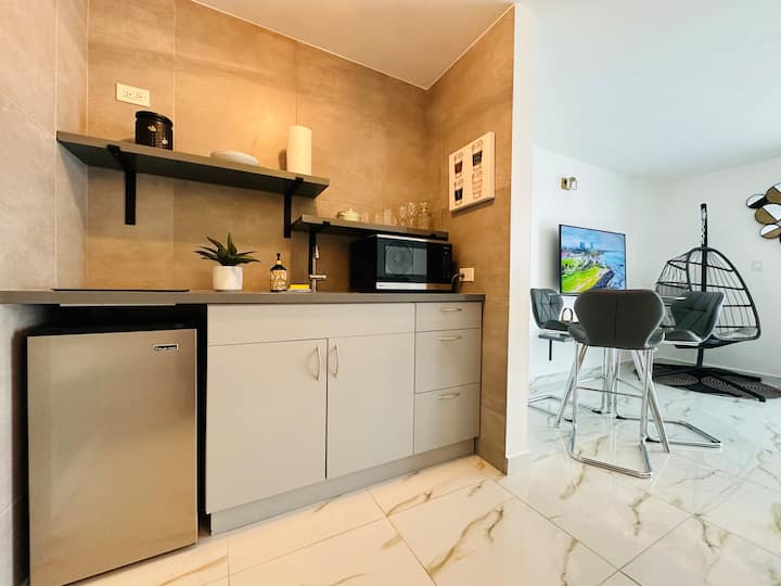 Saint Tropez 5-minute Walk To The Beach Isla Verde - Puerto Rico