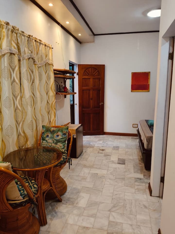 Room At Norberts Lodge - Puerto Galera