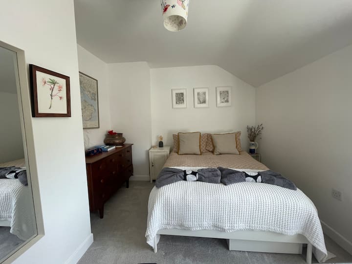 საძინებელი 3