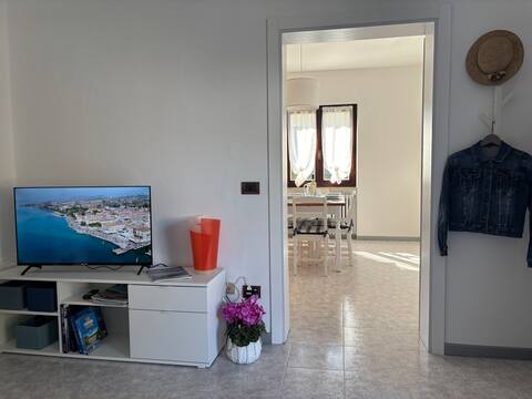 Proprietà Airbnb di successo: Rosemary House: 200 m from Gardaland, private parking a Castelnuovo Del Garda