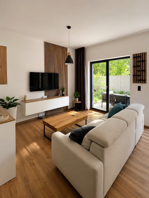 Popular Airbnb listing: Stylish apartment with private garden and garage in Brno