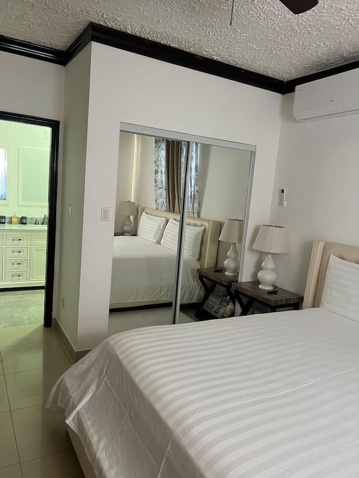 Steps Away from Adventure -2bedroom & 1 Bath