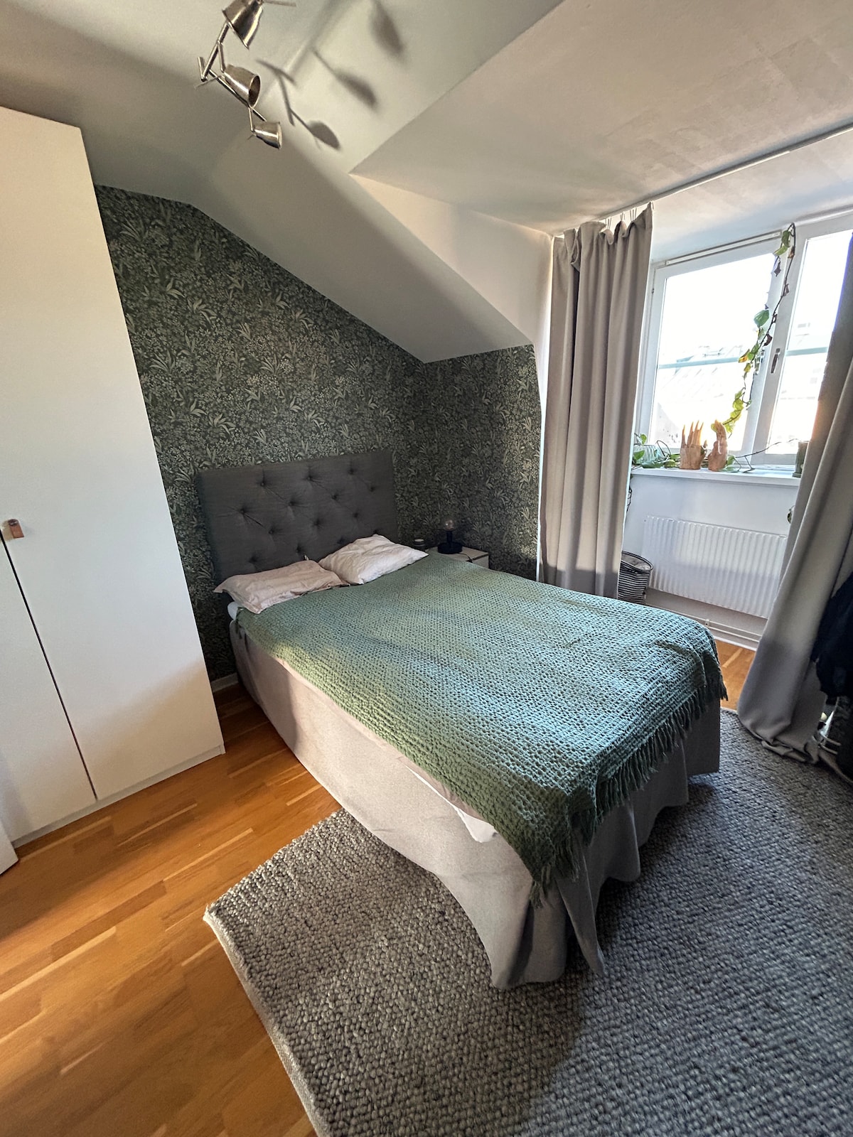 საძინებელი 2