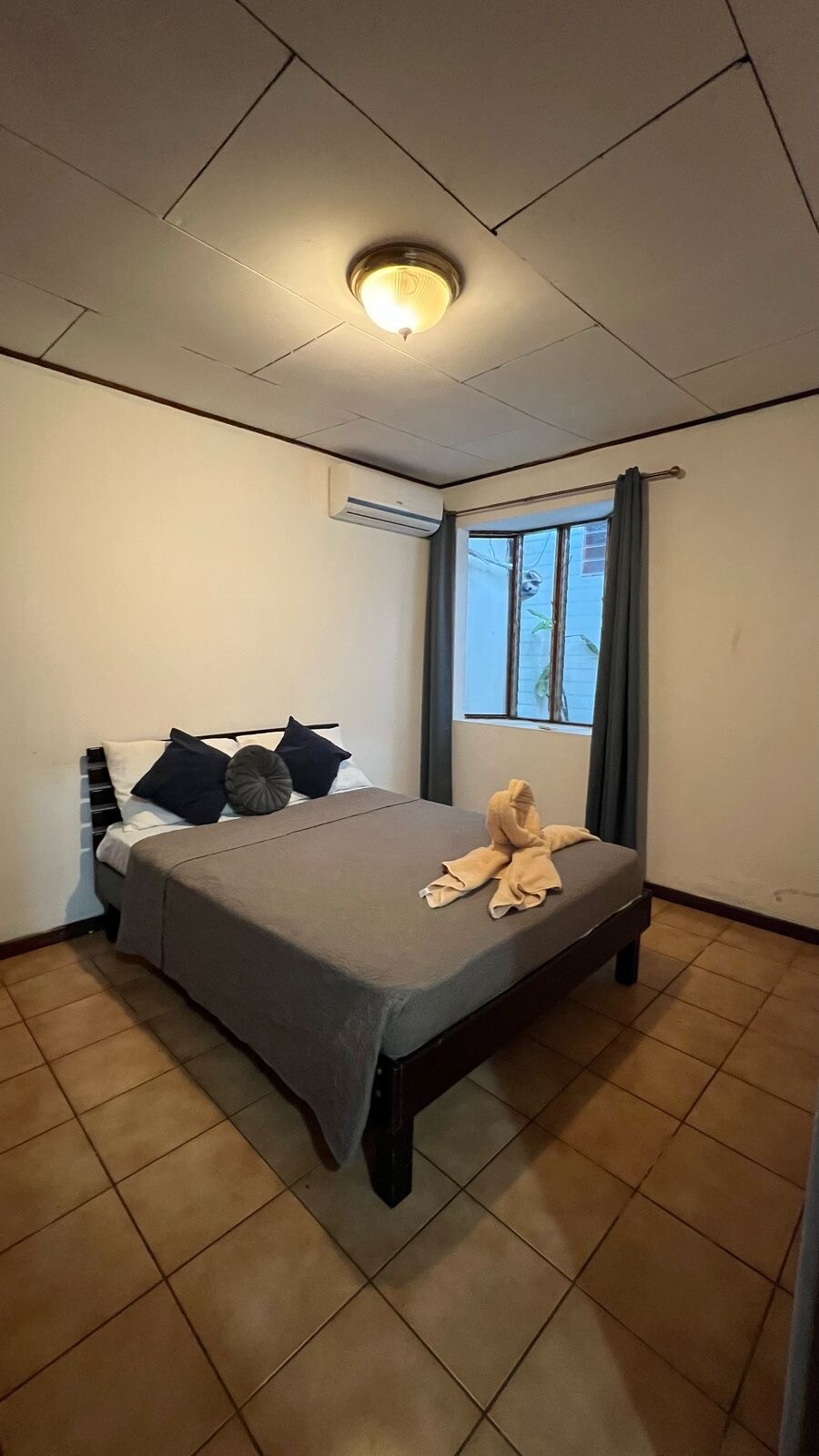 საძინებელი 2