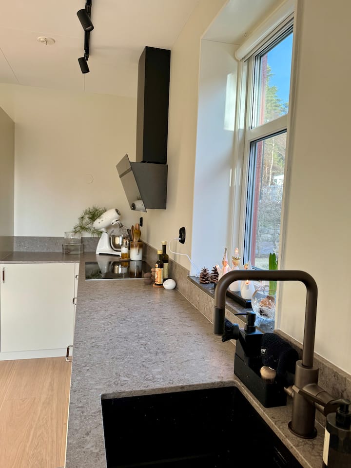 Modernt & Trivsamt Hus I ÖJersjö - Landvetter