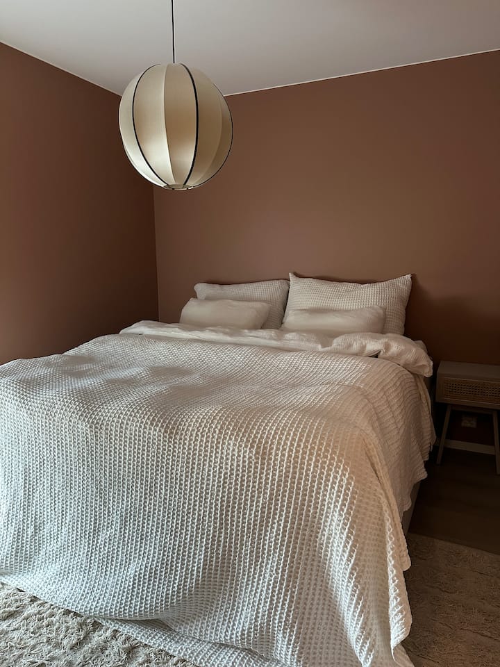 غرفة النوم 1