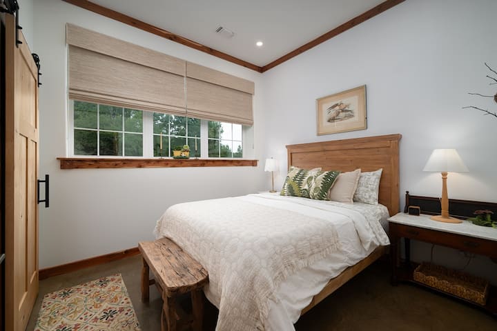 Sink into crisp cotton linens, wake to peaceful views of the pines, and enjoy the kind of deep, restful sleep that only nature—and quality bedding—can provide