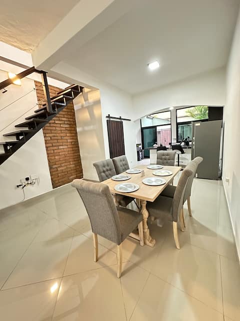 Carmen Apartment