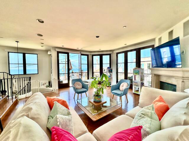 Dream Vacation Tuscan Family Beach Home-3 Br/3 Ba