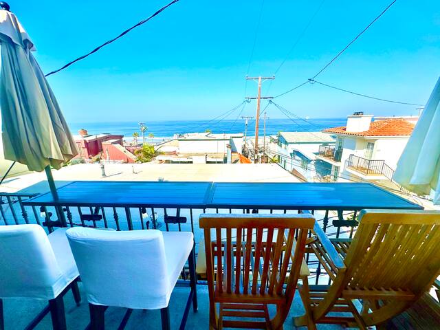 Dream Vacation Tuscan Family Beach Home-3 Br/3 Ba gallery image 3