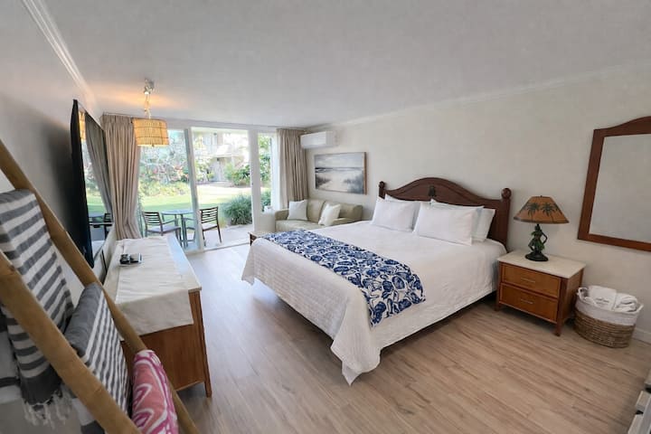 16 Seconds From Door To Ocean! Ac, Pool, Keyless - Kauai