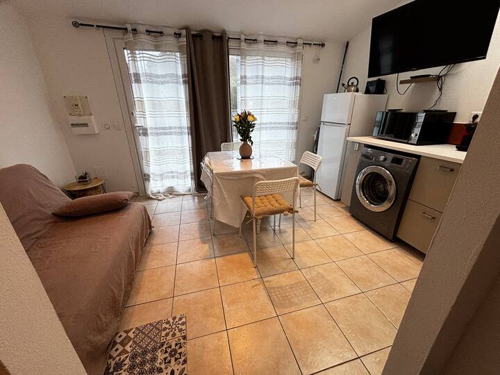 غرفة المعيشة