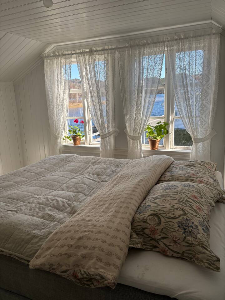 Dhomë gjumi 2