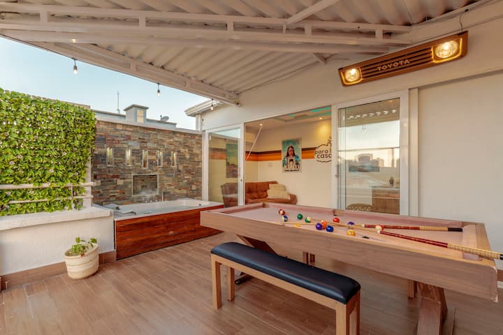 4 Bedroom Penthouse with Terrace and Private Jacuzzi