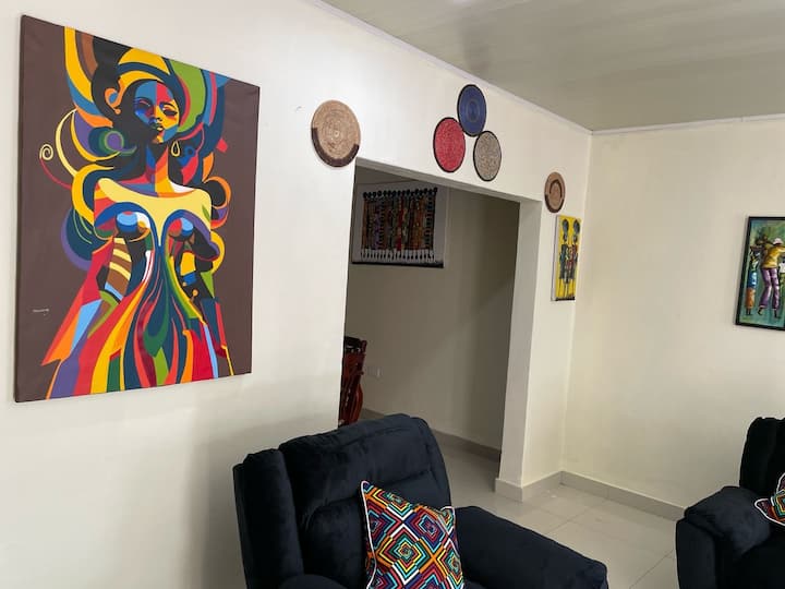 Luxe, Secure 3bd 2bth Apt | Solar Power & Borehole - Zambia