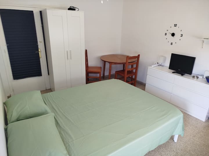 Habitación Parada Boulevard Plá - Alicante
