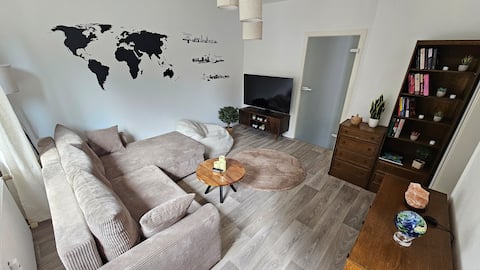 Leistungsstarkes Airbnb: Wohnung Duisburg Hbf (12 Min. Düsseldorf Hbf) in Duisburg