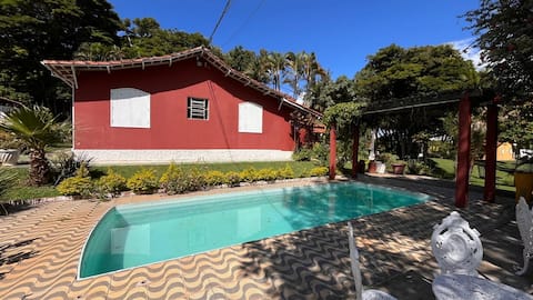 Nature, peace, 7 min from downtown Lavras with parking space