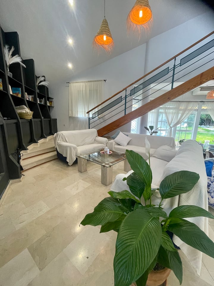 Chalet Con Piscina Junto Al Lago - Arcos de la Frontera