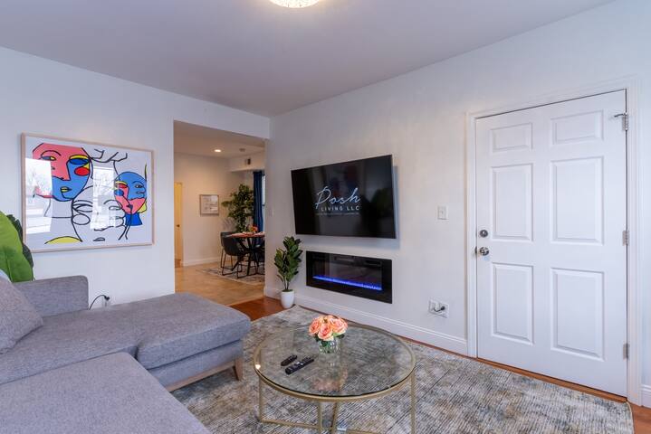 Luxury house Minutes from NYC gallery image 3