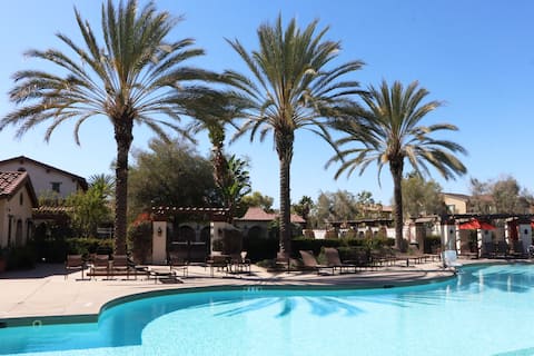 Pretty Relaxed Me: Pool, Spa, Clubhouse